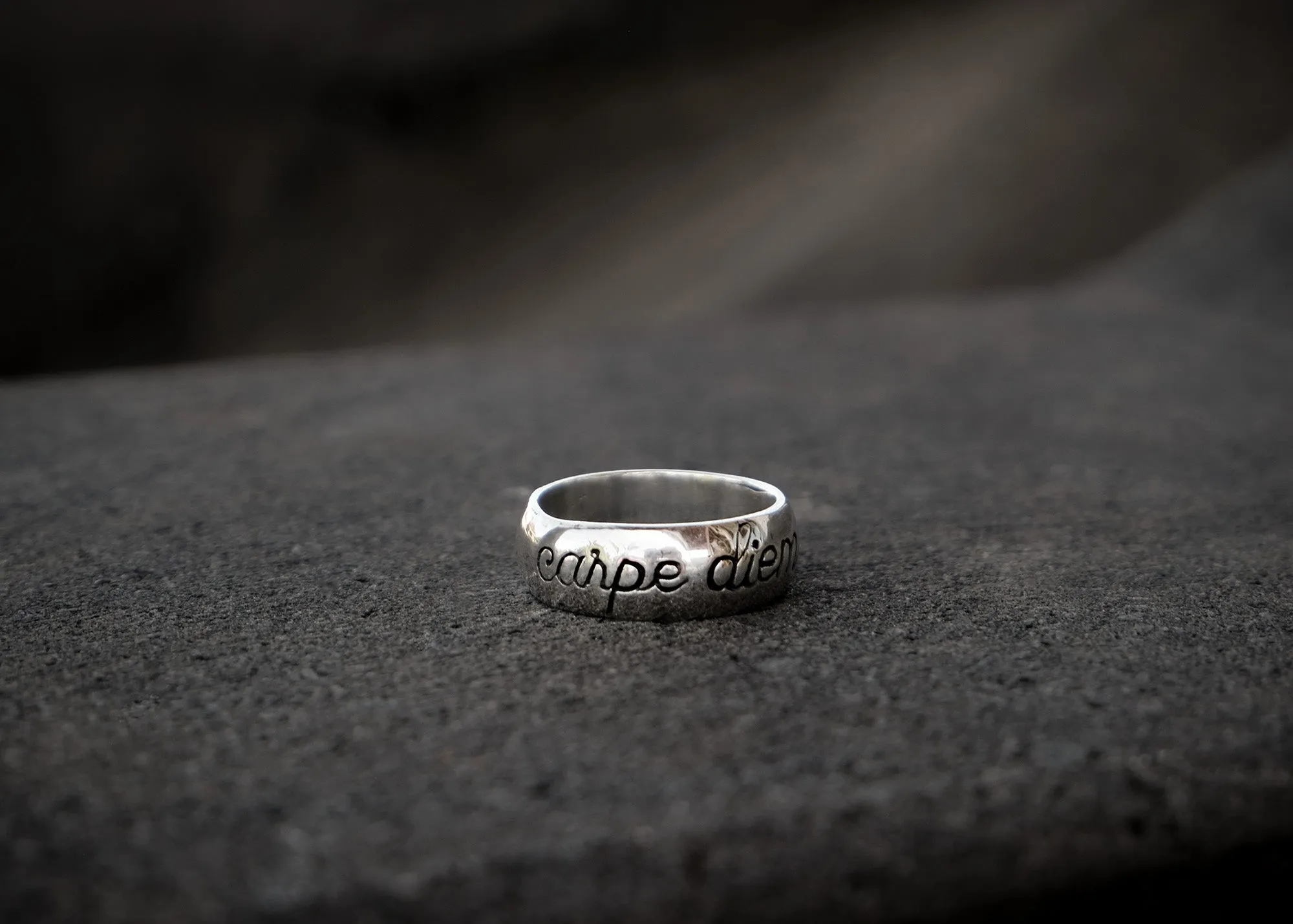 Carpe Diem Large Silver Ring