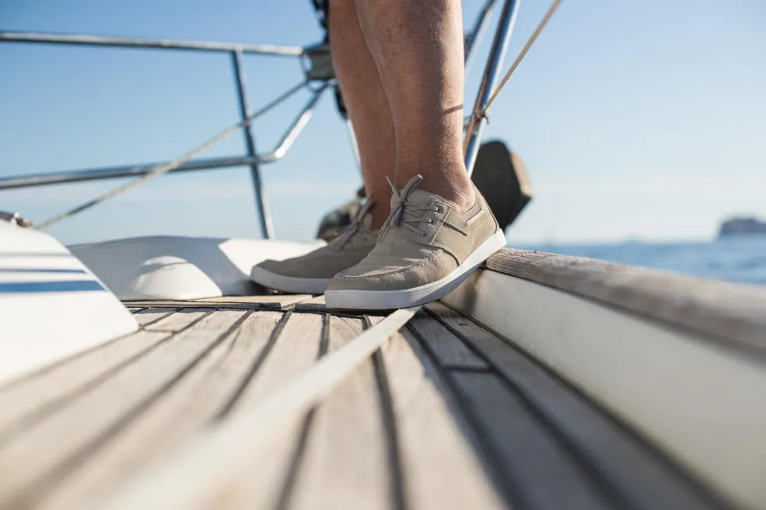 Chaussures bateau adhérente Homme SAILING 300