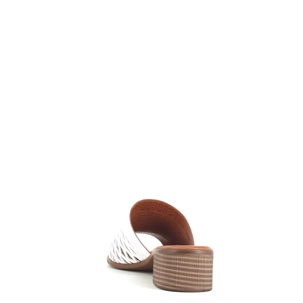 Cinders Edit Trellis Mule White