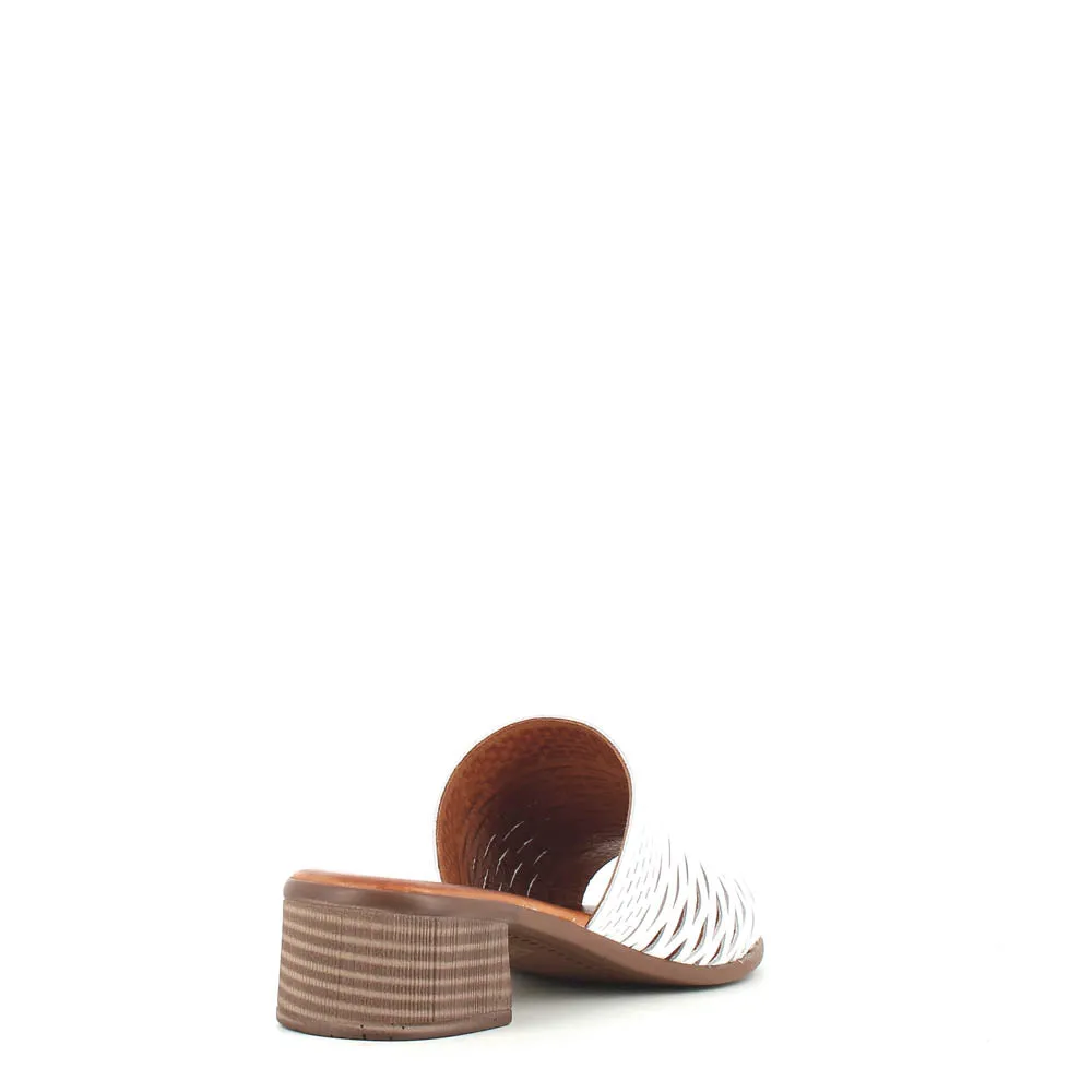Cinders Edit Trellis Mule White