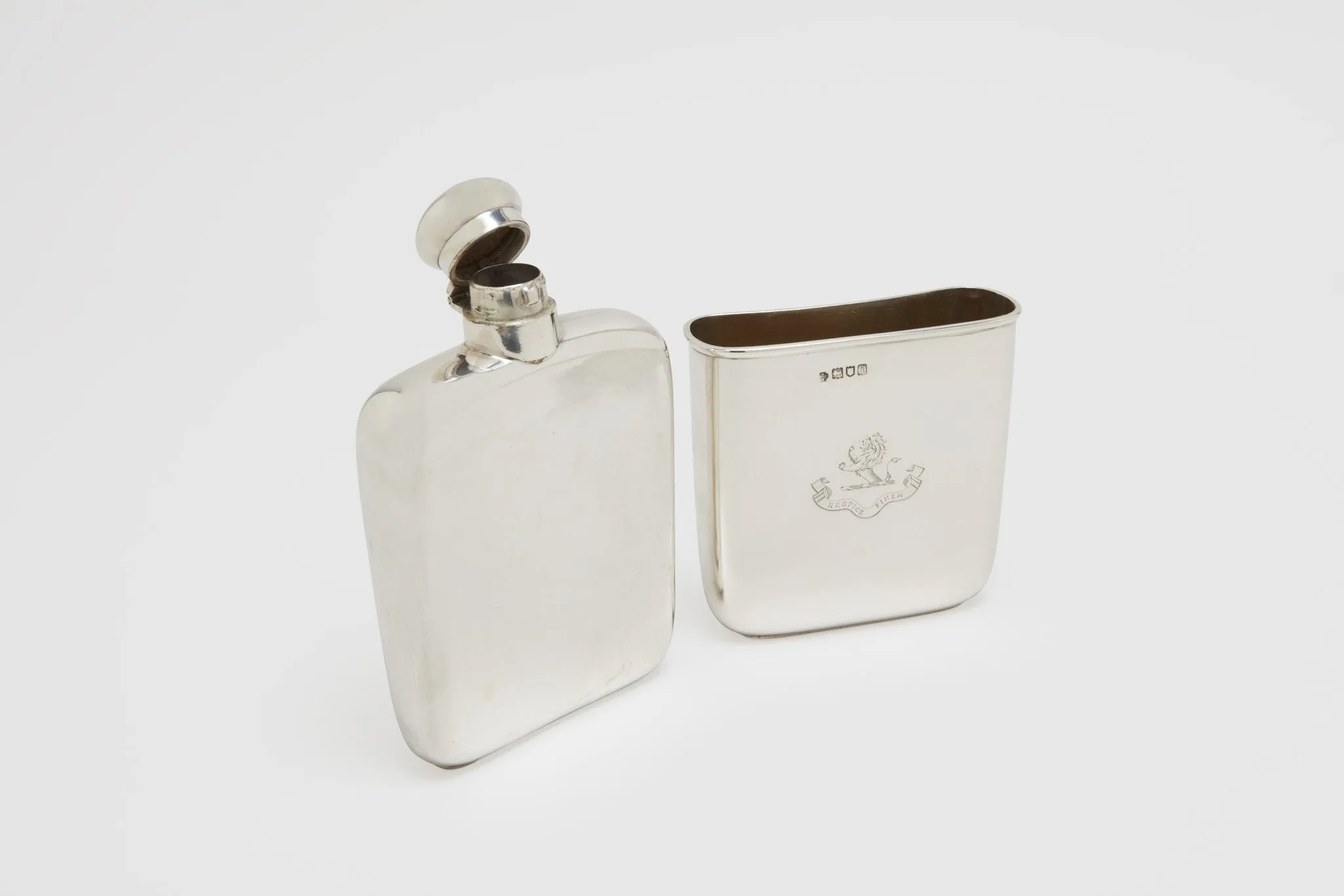 Drinking Flask with Removable Cup