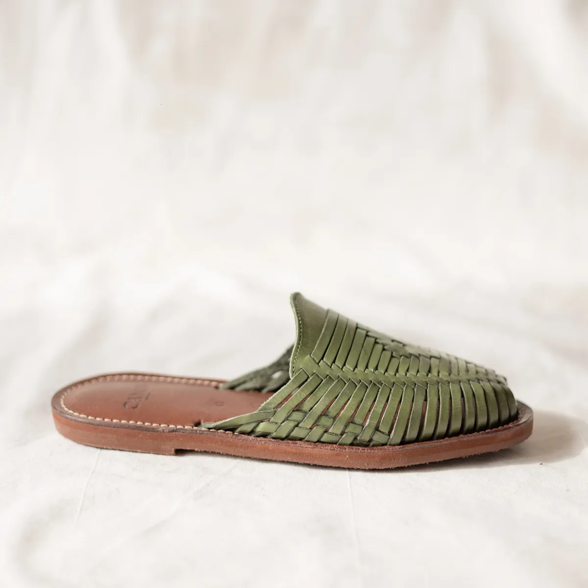 EMMANUEL Mule Olive
