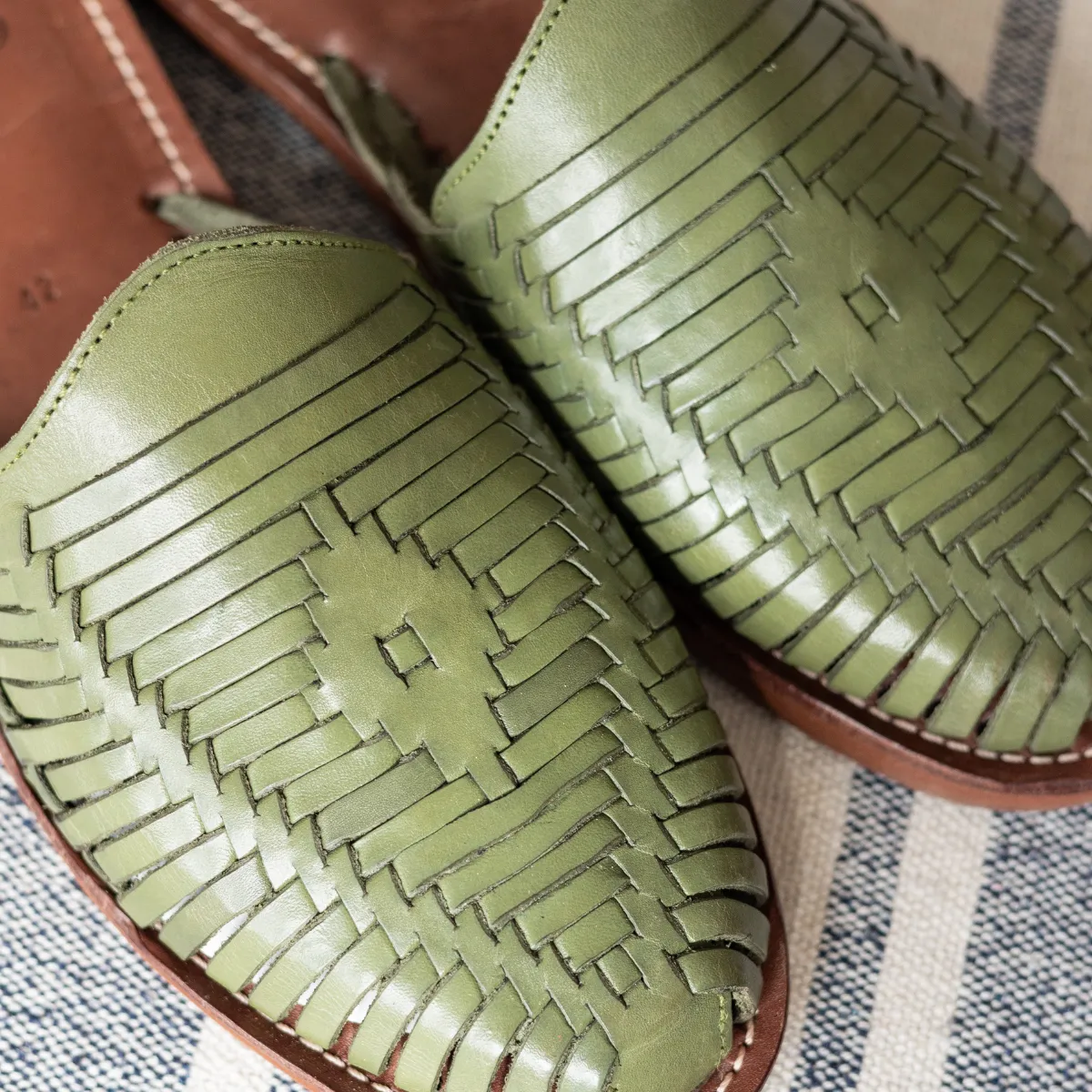 EMMANUEL Mule Olive