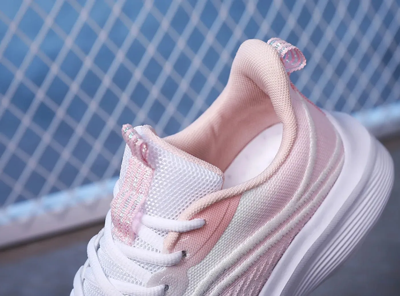 FitVille Women's Gradient Mesh Sneakers
