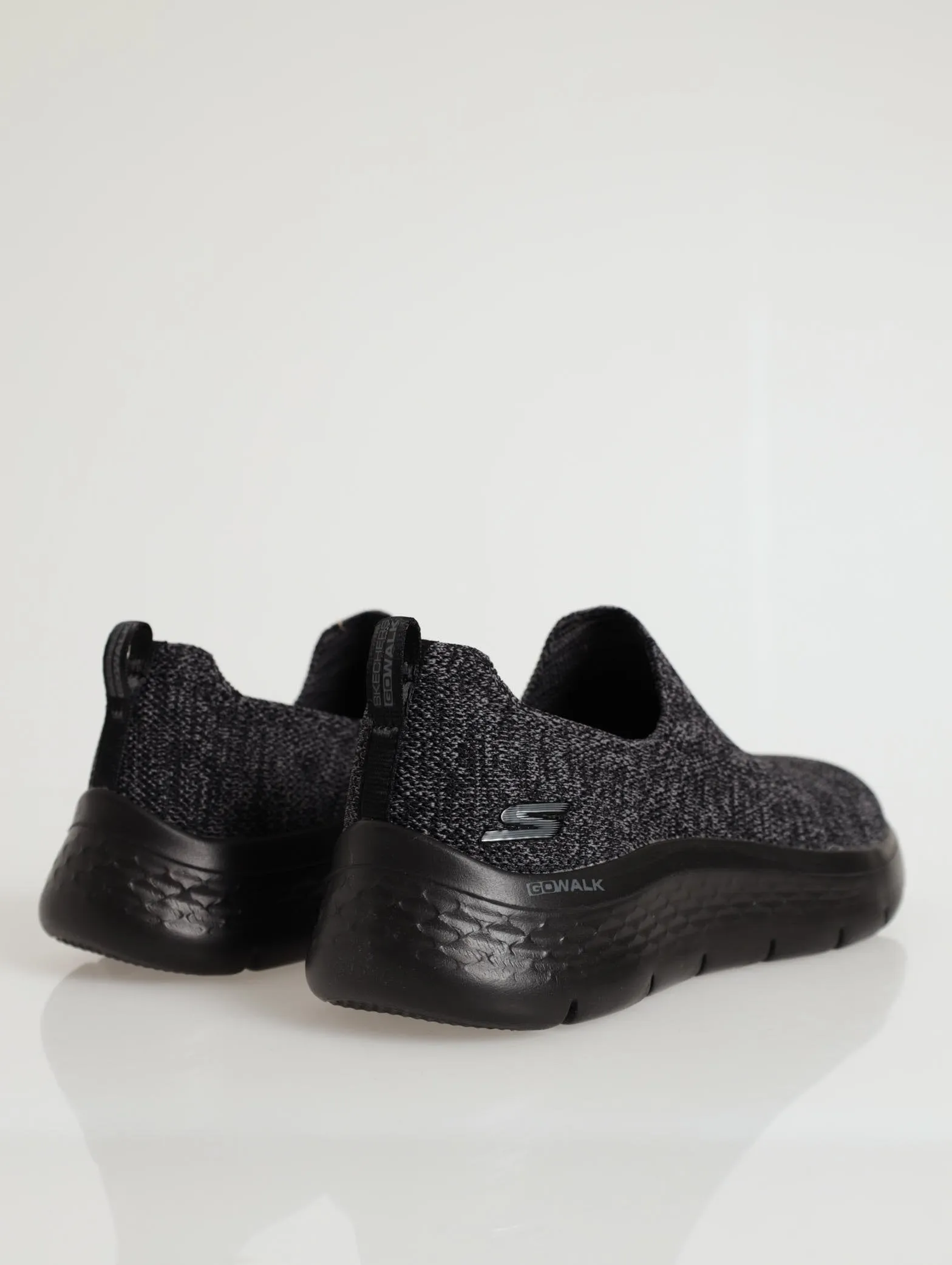 Go Walk Flex Push In Sneaker - Black