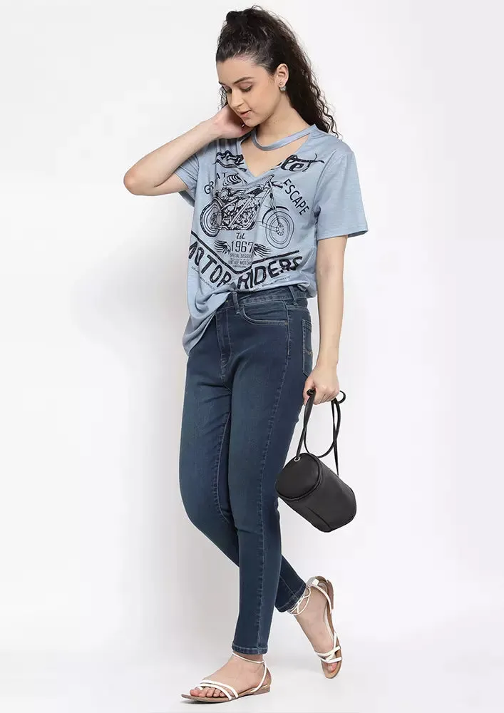 Graphic Print Halter V-Neck Top