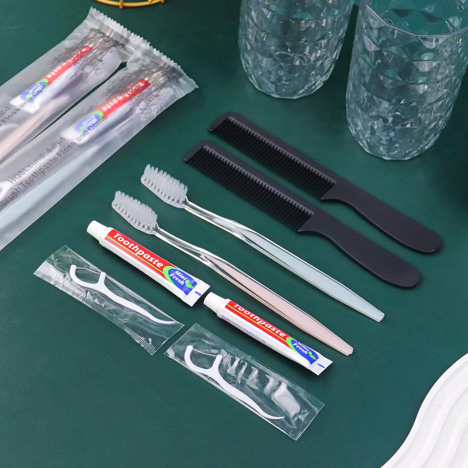 HQSLsund 50pcs Disposable Toothbrushes with Toothpaste and Comb Floss Individually Wrapped, 4-in-1 Bulk Toothbrush Kit with 2 Color Toothbrush,10g Toothpaste,7 inch Comb, Floss Pick for Homeless,Hotel