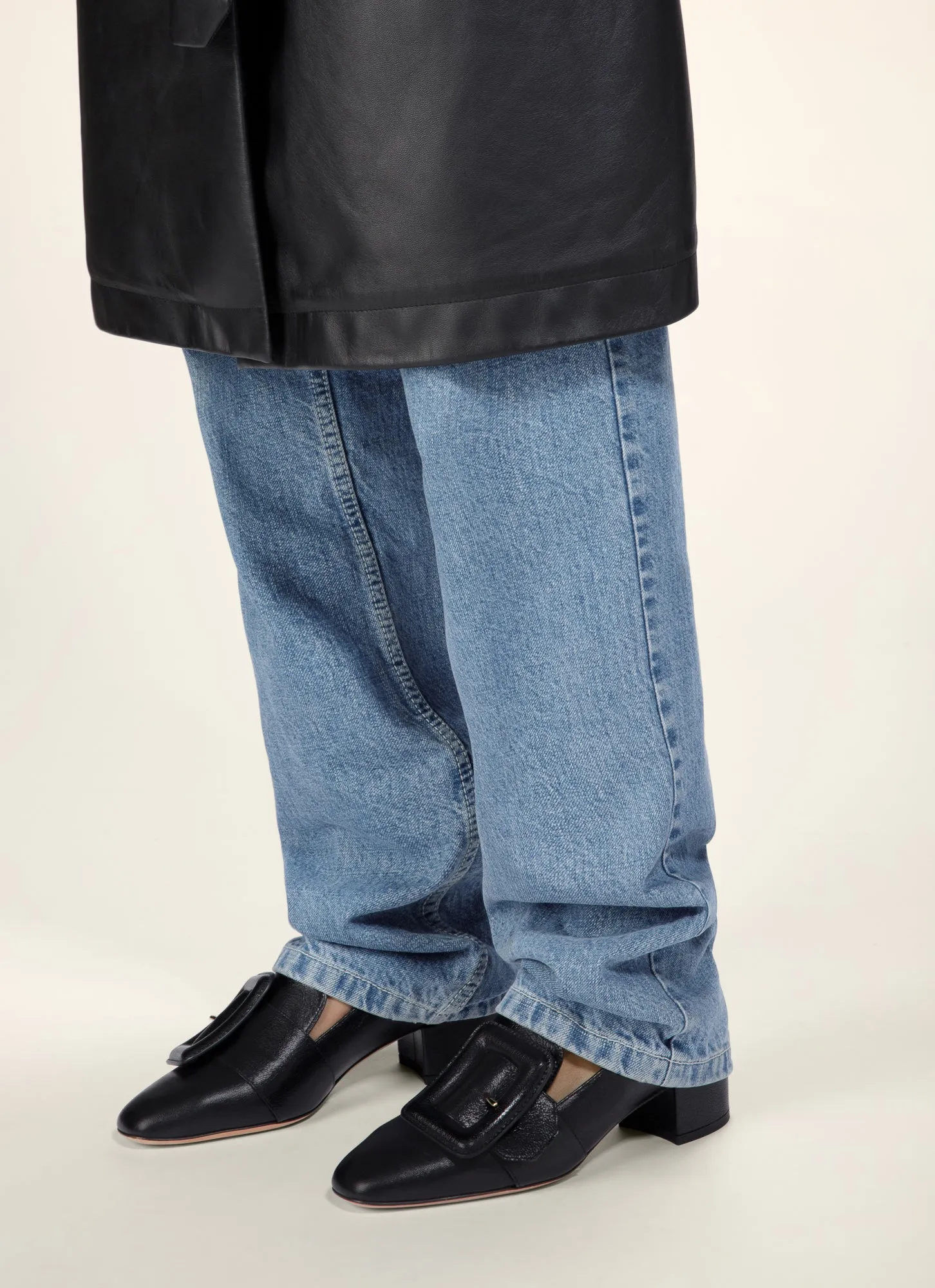 Janelle 40. Puffy in Black - Leather Pump Shoes