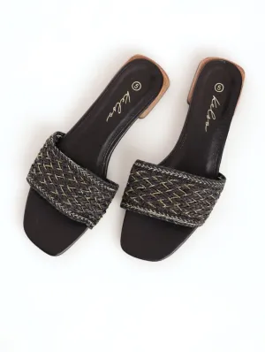 Ladies Basket Weave Mule Sandal On Low Block Heel - Black