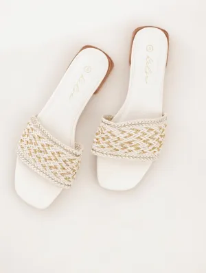 Ladies Basket Weave Mule Sandal On Low Block Heel - White