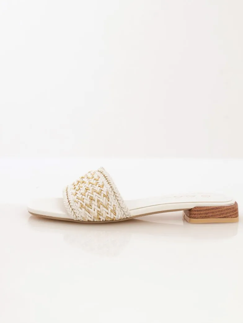 Ladies Basket Weave Mule Sandal On Low Block Heel - White