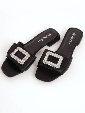 Ladies Low Block Heel Mule Sandal With Brooch - Black