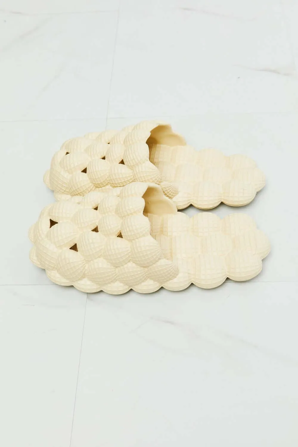 Laid Back Bubble Slides in Khaki – All-Day Comfort