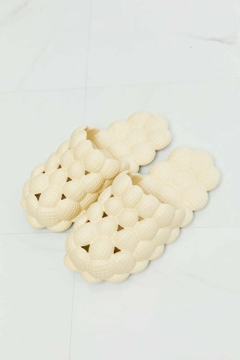 Laid Back Bubble Slides in Khaki – All-Day Comfort