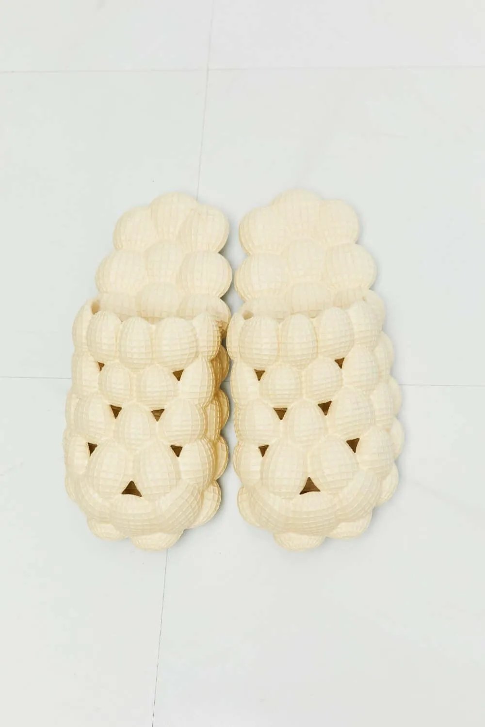 Laid Back Bubble Slides in Khaki – All-Day Comfort