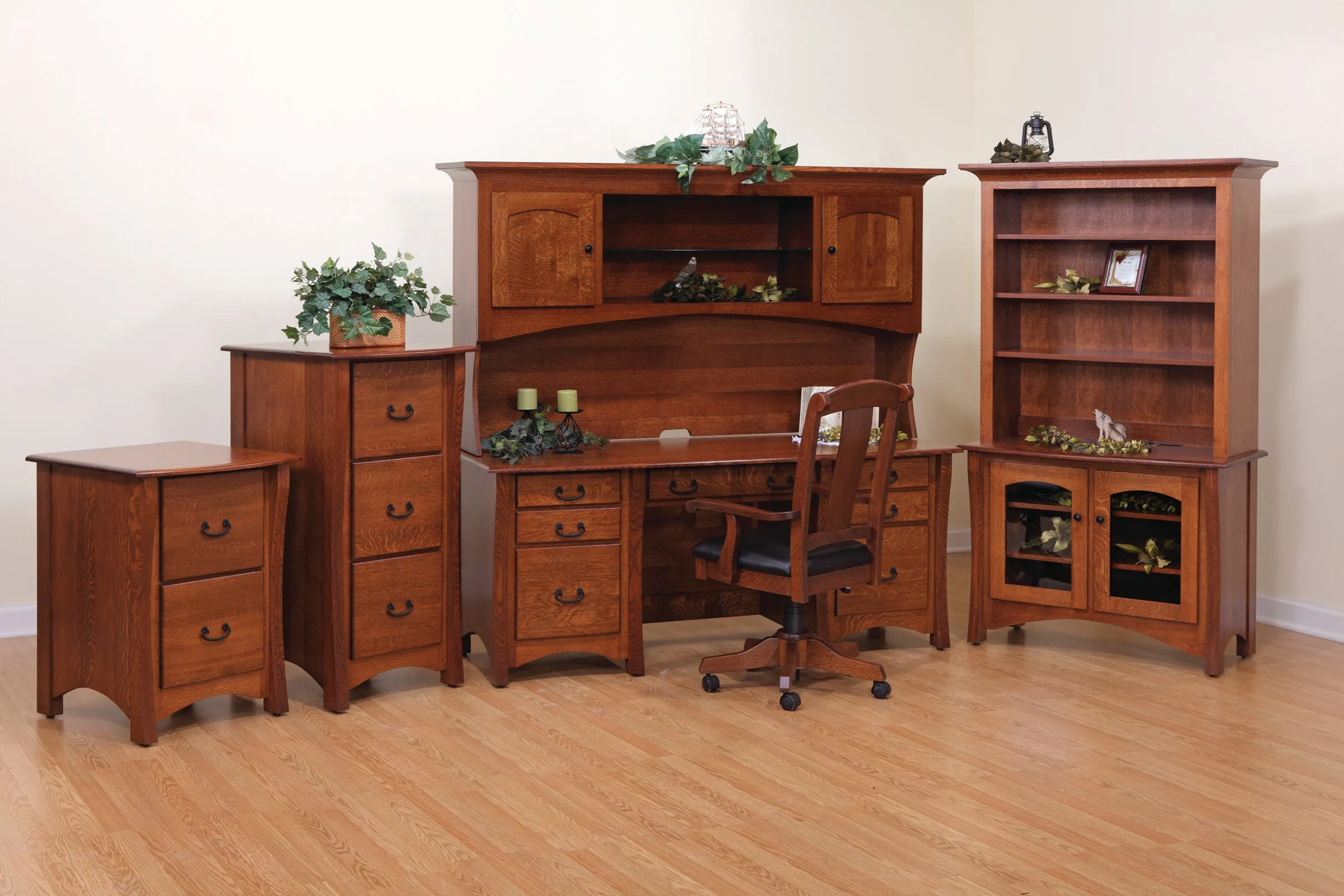 Master - Amish Executive Desk