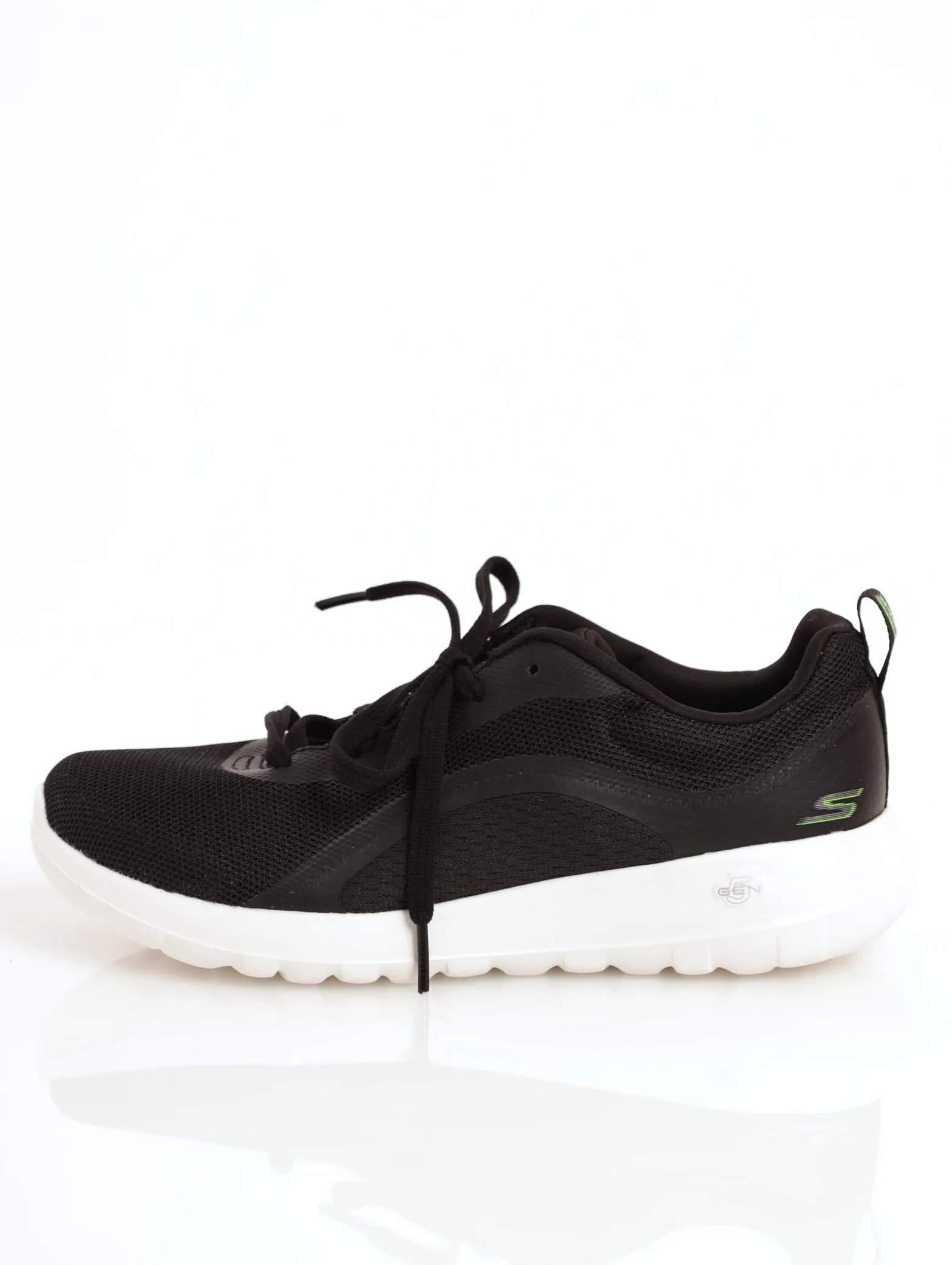 Men's Go Walk Max Sneaker - Black