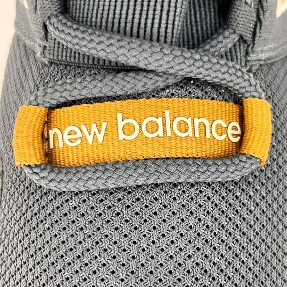 New Balance Mens MROAVBG Gray Fresh Foam Roav Low Top Size 6 D Running Shoes