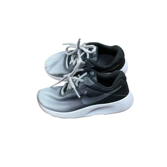 Nike Tanjun Print sneakers