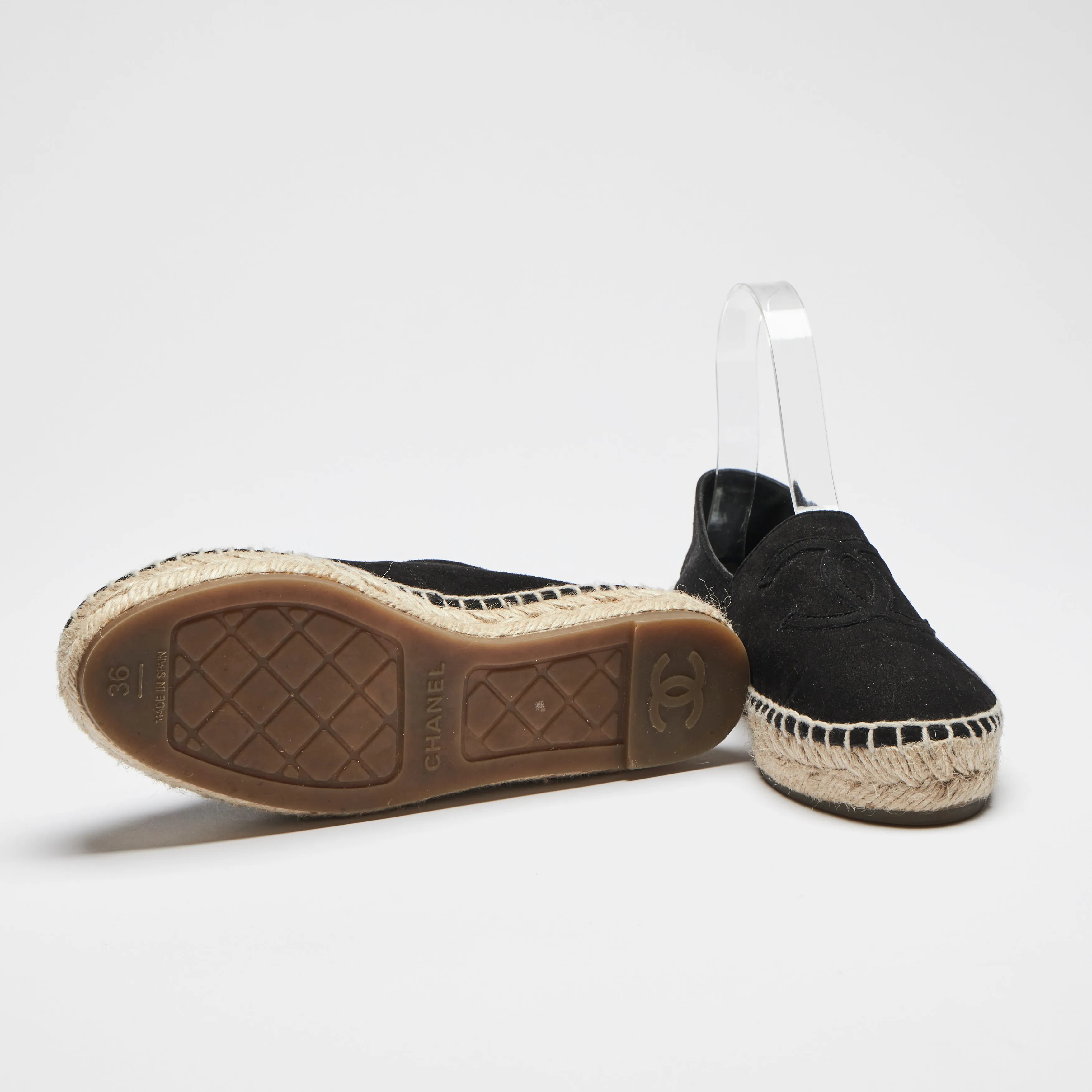 Pre-Loved Chanel ™ Black Suede Espadrilles Size 36