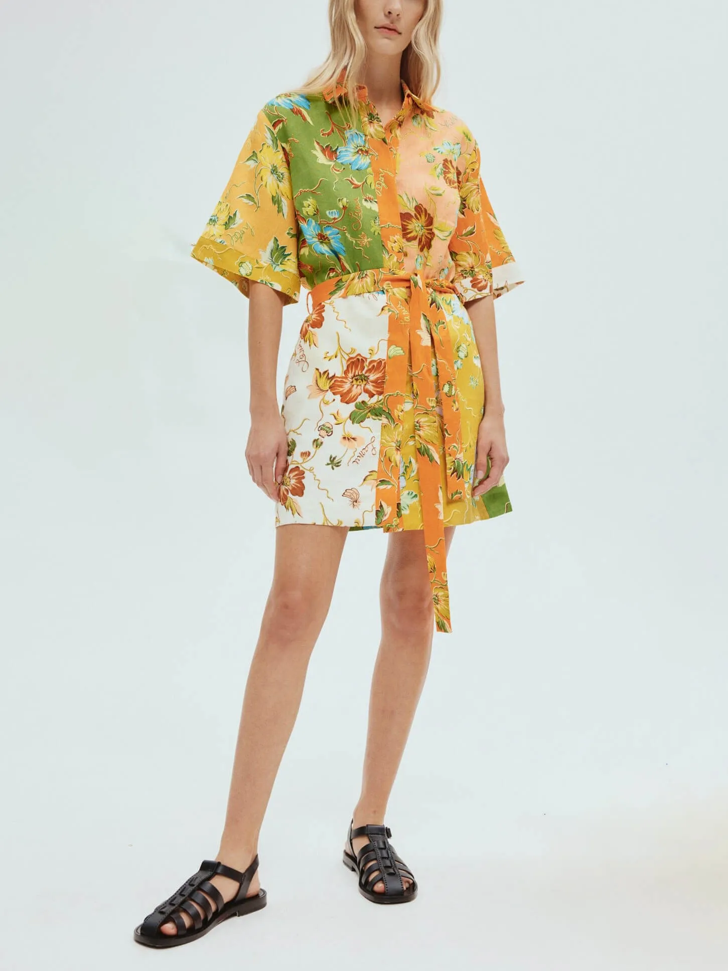 Unique contrasting floral Charming print mini dress