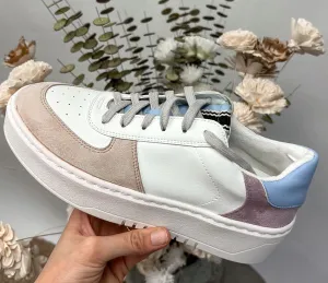 Walk My Way Sneaker