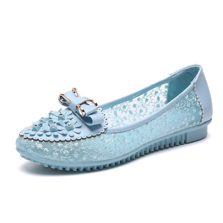 Women's ballerinas with floral design and glamorous bow detail W&W
