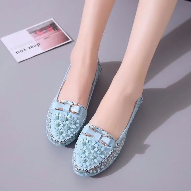 Women's ballerinas with floral design and glamorous bow detail W&W